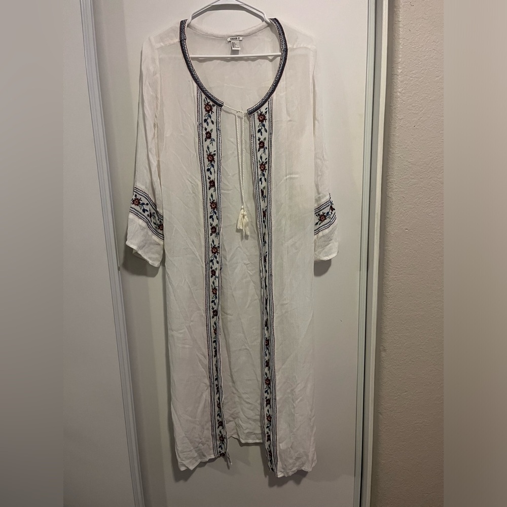 Forever 21 White Floral Long Embroidered Open Front Duster Kimono Size L